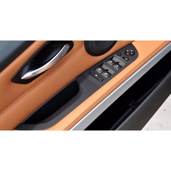 BMW E90/E91 vezető (bal) oldali ajtóbehuzó+konzol Fekete